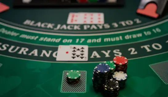 Blackjack w88 là một trò chơi bài tính điểm phổ biến trong các sòng bạc trực tuyến và địa phương